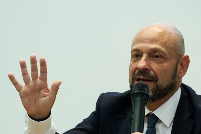 presidente-do-inss-se-preocupa-com-nikolas-na-relatoria-da-cpmi:-‘nao-queremos-desinformacao’