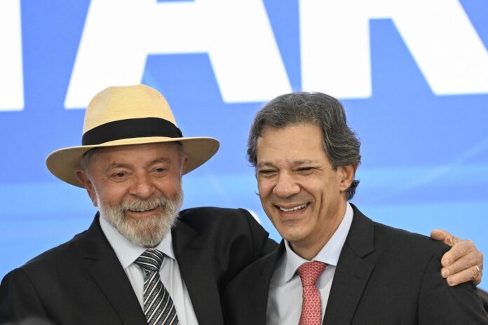 sucessao-de-erros:-governo-pode-ficar-sem-iof-e-sem-isencao-de-ir