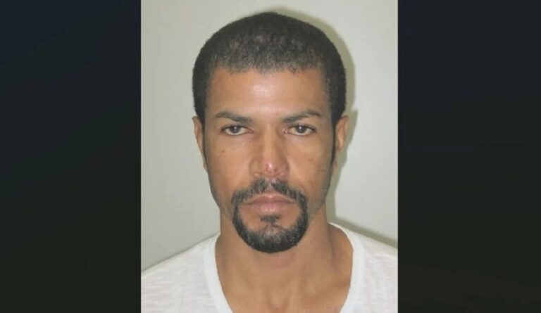 homem-e-morto-a-tiros-por-dupla-em-motocicleta-em-feira-de-santana