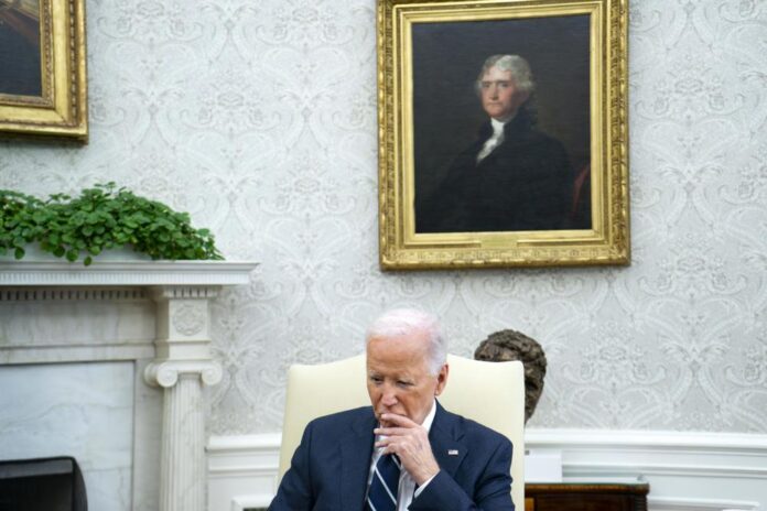 biden-critica-projeto-de-lei-orcamentaria-de-trump-e-preve-deficit-de-us$-4-trilhoes:-‘nao-e-apenas-imprudente,-e-cruel’