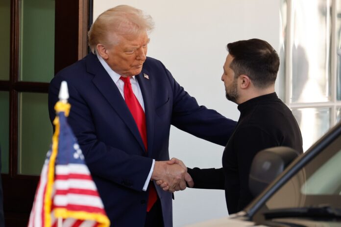 trump-e-zelensky-discutem-defesa-aerea-e-producao-de-drones-militares