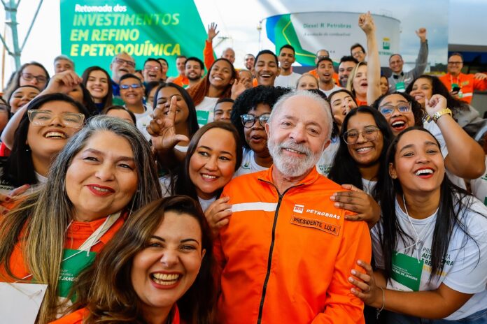 video:-lula-minimiza-imbroglio-com-o-congresso-e-indica-reeleicao-em-2026:-“primeira-vez-um-presidente-eleito-quatro-vezes”