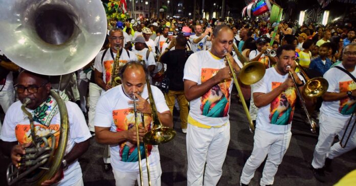 2-de-julho:-segundo-cortejo-civico-da-independencia,-volta-da-cabocla-ocorre-neste-sabado
