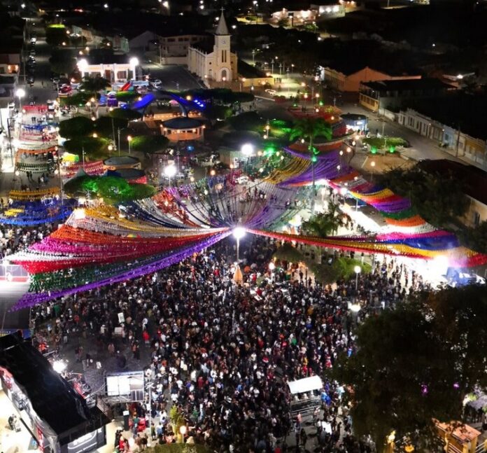 tiros-interrompem-show-em-santa-ines-e-tres-pessoas-ficam-feridas