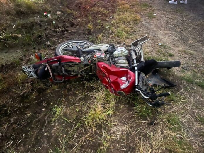 colisao-entre-carro-e-moto-deixa-dois-mortos-entre-nova-ibia-e-gandu colisao-entre-carro-e-moto-deixa-dois-mortos-entre-nova-ibia-e-gandu