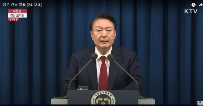 yoon-suk-yeol,-ex-presidente-da-coreia-do-sul,-enfrenta-novo-pedido-de-prisao