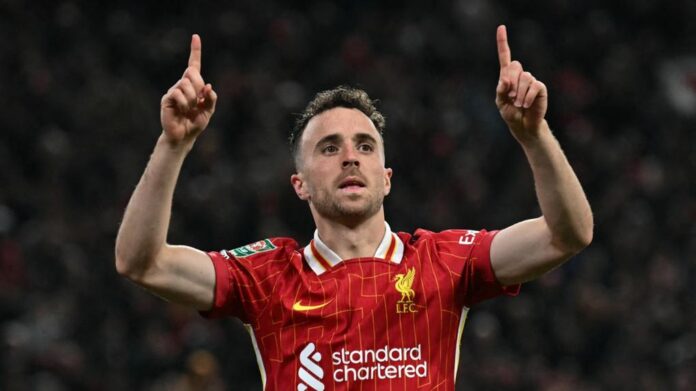 dezenas-de-pessoas-se-entregam-a-jesus-durante-homenagem-ao-jogador-morto-diogo-jota