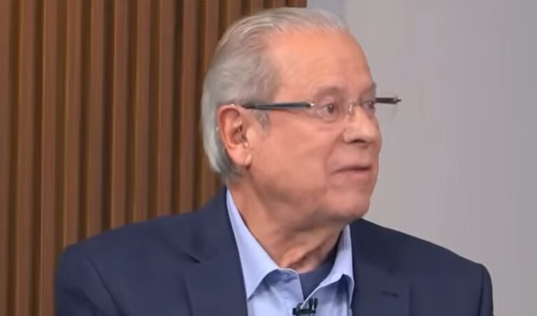 jose-dirceu-desembarca-no-sul-da-bahia-em-viagem-familiar