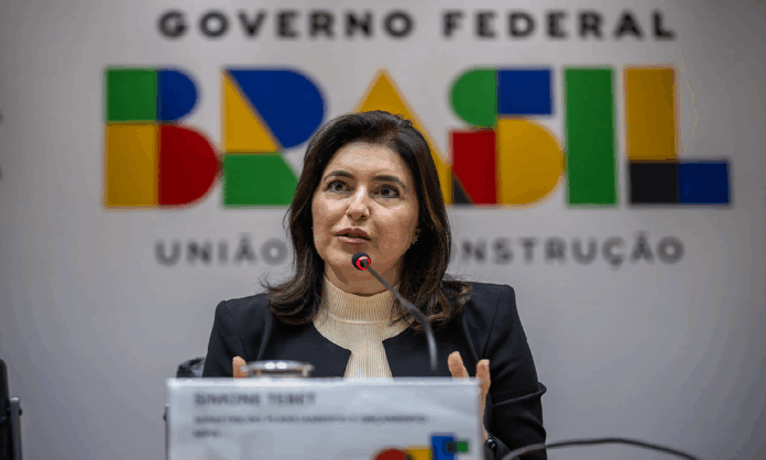 tebet-admite-desafio-fiscal-em-2026,-mas-mantem-compromisso-com-superavit-e-revisao-de-gastos