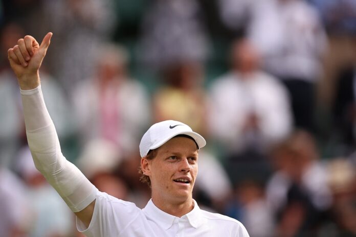 sinner-supera-dores,-bate-shelton-e-vai-a-semifinal-de-wimbledon;-iga-swiatek-avanca