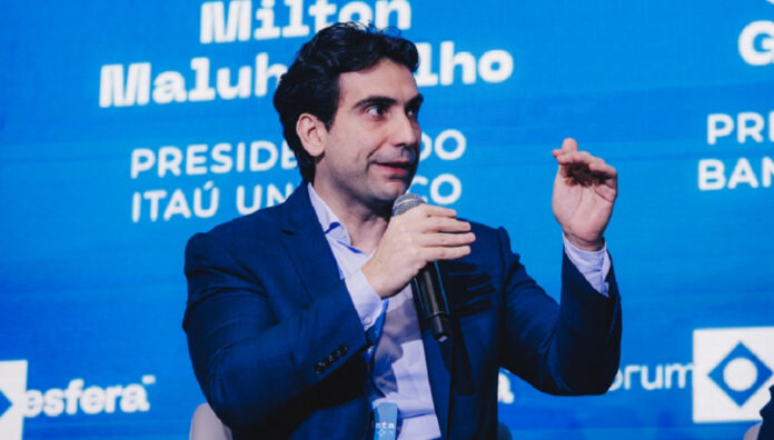 ‘bc-nao-vai-ceder:-compromisso-e-com-a-meta-de-inflacao’,-diz-galipolo