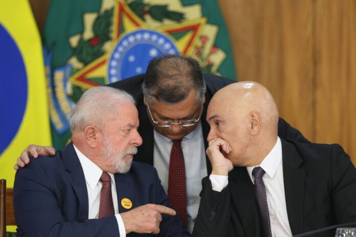 pastores-avaliam-acao-de-trump-contra-lula-e-stf-e-cobram-congresso:-‘e-so-o-comeco’