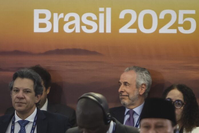 haddad-critica-tarifaco-de-trump,-defende-autonomia-do-brasil-e-rebate-tarcisio:-‘e-candidato-a-presidente-ou-a-vassalo’