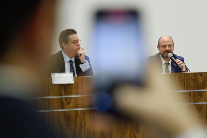 inss:-governo-vai-enviar-mp-por-credito-de-r$-3-bi-para-ressarcimento