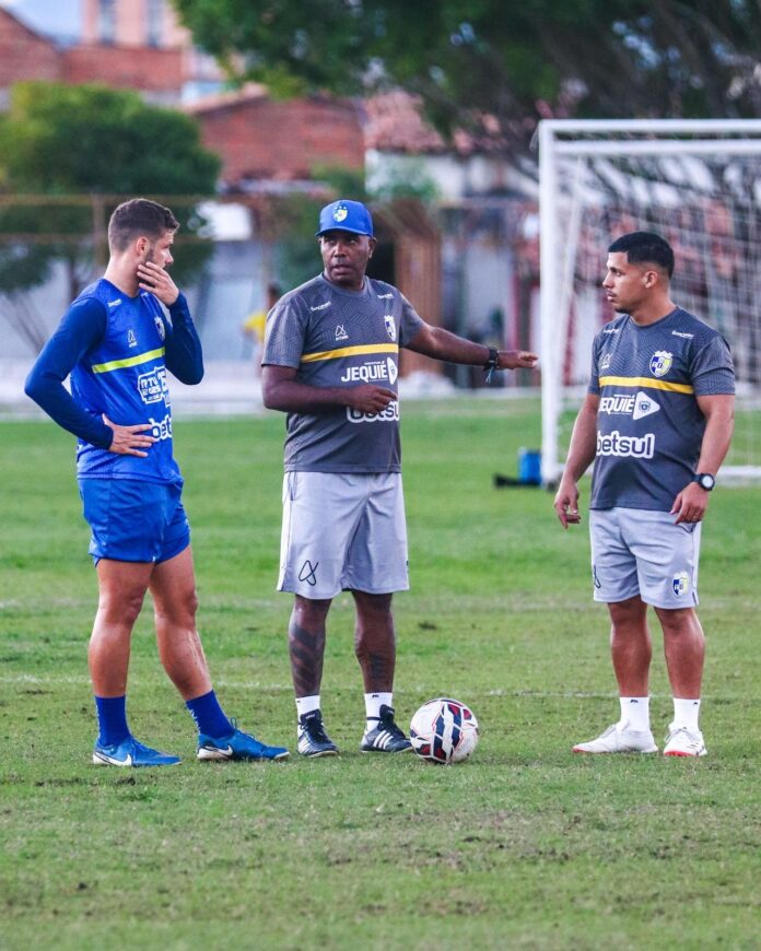 tecnico-do-jequie-avalia-derrota-para-juazeirense-pela-serie-d-do-brasileirao-e-projeta-duelo-contra-uniao:-“e-uma-final”