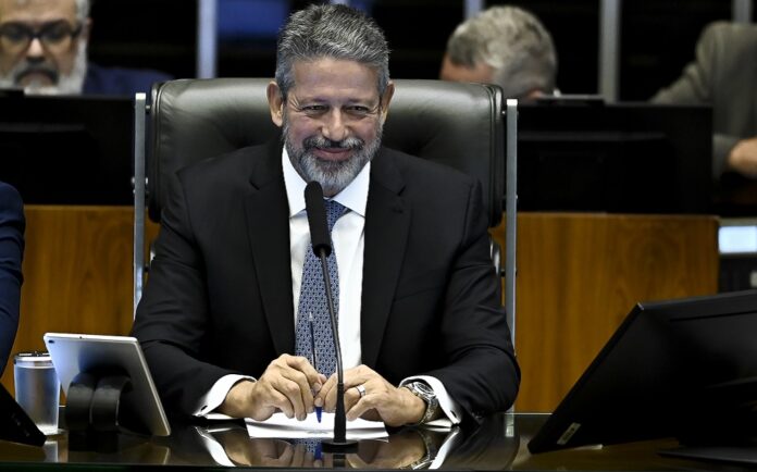 arthur-lira-anuncia-mudancas-na-reforma-do-ir-e-amplia-reducao-para-quem-recebe-ate-r$-7.350