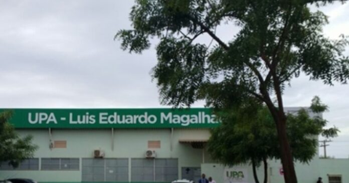 mulher-e-presa-na-bahia-por-furtar-carimbo-de-medica-e-falsificar-laudo;-acusada-aproveitou-“distracao”