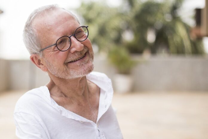 morre-o-cineasta-e-critico-jean-claude-bernardet,-aos-88-anos