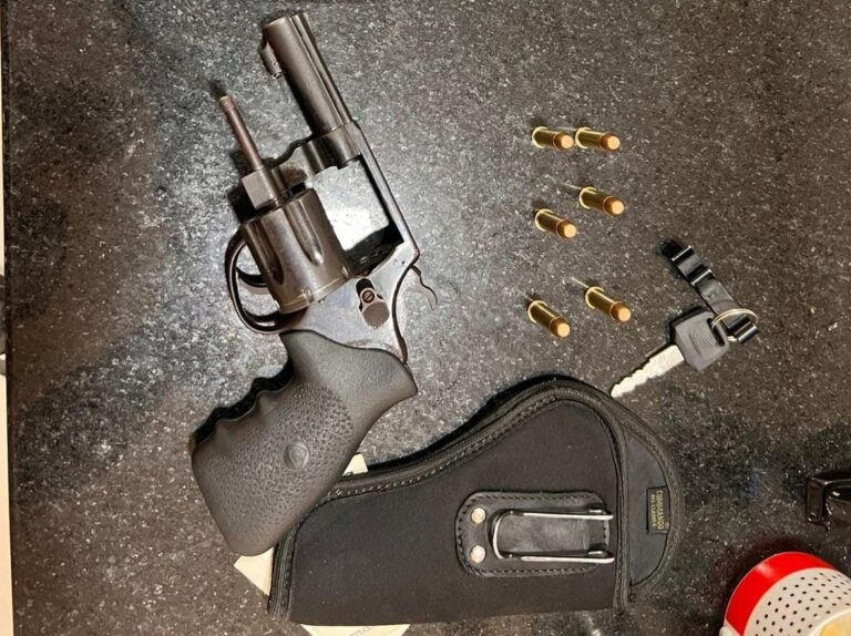 homem-e-preso-apos-fazer-disparos-para-o-alto-em-via-publica-em-eunapolis