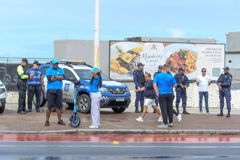 salvador-tem-primeira-blitz-educativa-sobre-uso-de-patinetes-eletricos