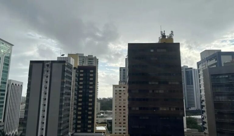 inmet-emite-alerta-amarelo-para-chuvas-intensas-em-91-cidades-da-bahia