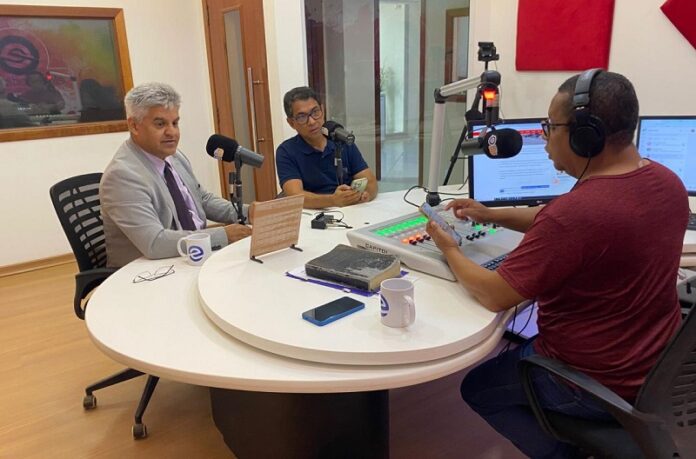 eldorado-fm-lanca-campanha-no-jornal-liberdade-para-ajudar-caminhoneira-vitima-de-ataque-na-br?101