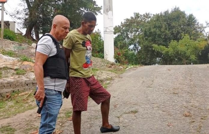 condenado-por-roubo-e-preso-no-bairro-pequi,-em-eunapolis