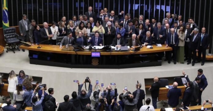 motta-acelera-votacoes-na-semana-de-esforco-concentrado-e-comemora-aprovacao-de-projeto-que-beneficia-o-esporte