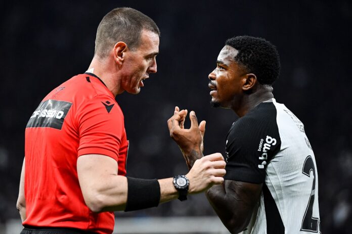 comite-de-arbitragem-da-cbf-valida-penalti-marcado-em-corinthians-x-bragantino