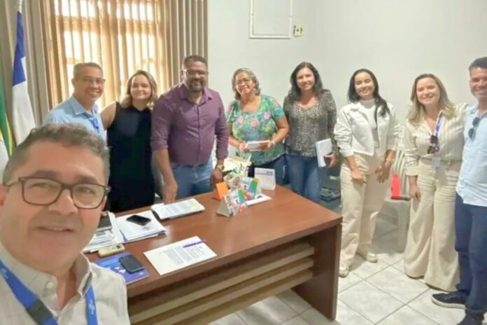 educacao-empreendedora:-escolas-municipais-de-teixeira-de-freitas-firmam-parceria-com-o-sebrae