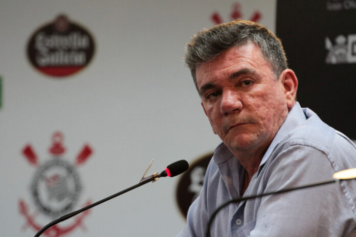 corinthians-abre-investigacao-interna-sobre-gastos-de-andres-sanchez-em-cartoes-corporativos