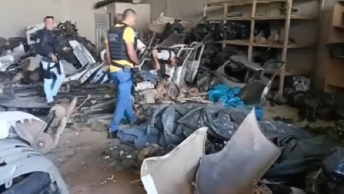 policia-encontra-novo-deposito-com-pecas-de-carros-roubados-em-porto-seguro