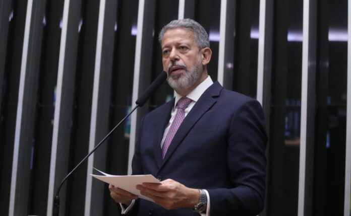 relator-da-isencao-do-ir-arthur-lira,-diz-que-gostaria-de-ter-‘avancado-mais’-na-tributacao-de-dividendos