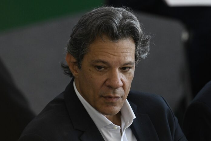 perda-de-receita-com-decisao-de-moraes-sobre-iof-e-limitada,-avalia-haddad