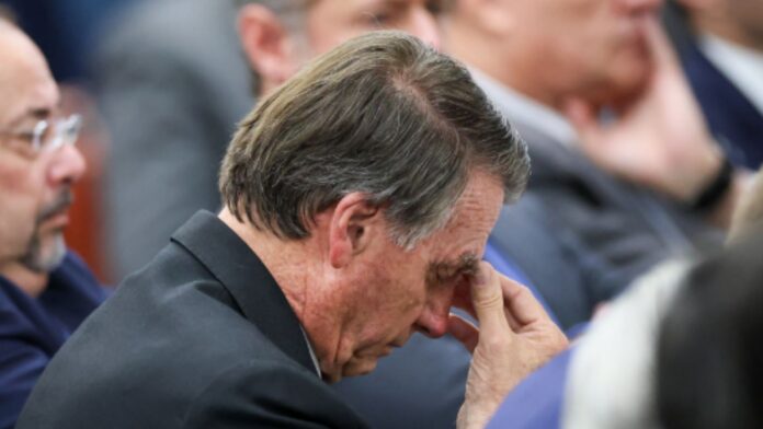 deputado-pede-forcas-armadas-e-cita-golpe-de-64-ao-defender-bolsonaro
