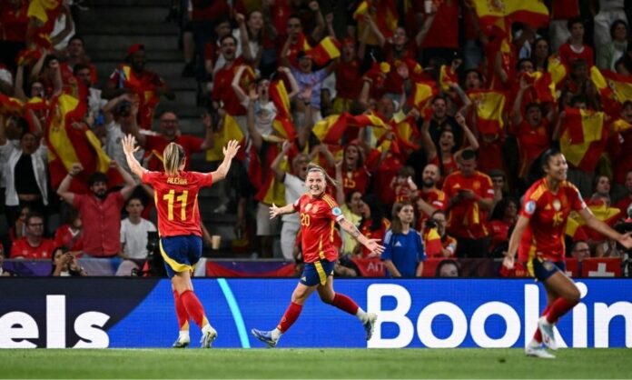 espanha-perde-dois-penaltis,-mas-vence-suica-de-pia-sundhage-e-vai-a-semifinal-da-euro-feminina