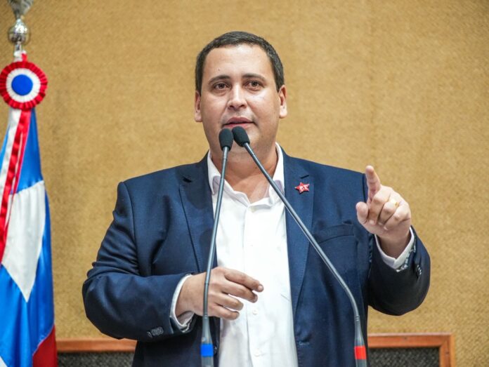 eden-rebate-acm-neto-sobre-dialogos-com-psd-em-caso-de-“ceifamento”-de-coronel:-“pode-falar-de-alijar-com-propriedade”