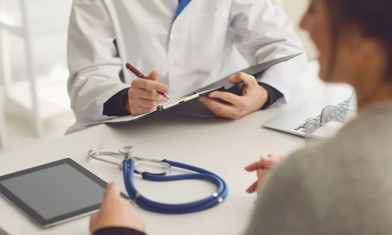 faculdade-realiza-mutirao-com-atendimento-medico-gratuito-em-salvador