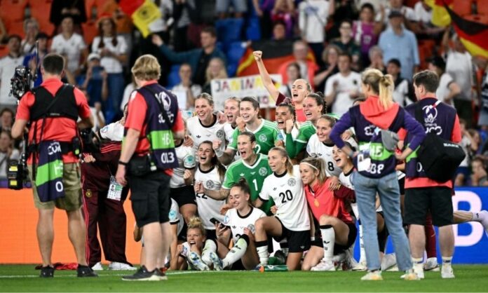alemanha-joga-com-uma-a-menos,-arranca-empate-contra-franca-e-garante-vaga-na-semi-da-euro-feminina-nos-penaltis