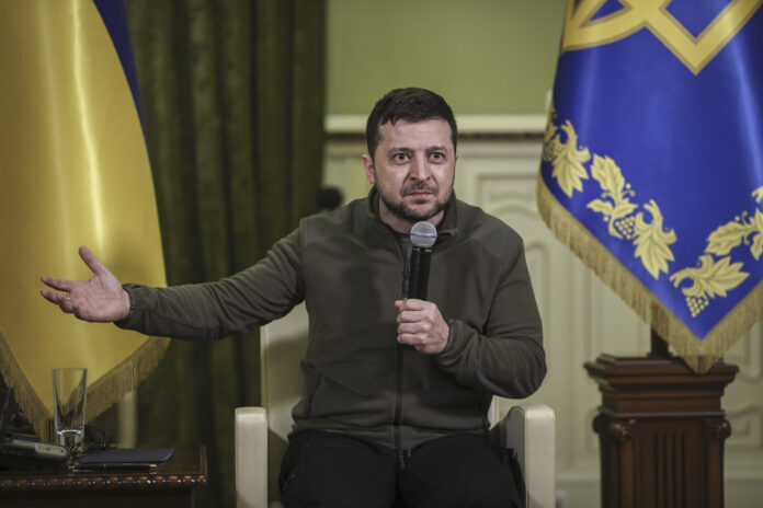zelensky-sugere-reuniao-com-putin-para-tratar-de-cessar-fogo