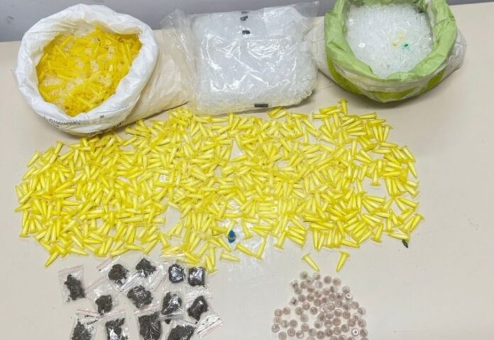policia-apreende-grande-quantidade-de-drogas-em-construcao-em-jequie-apos-denuncia