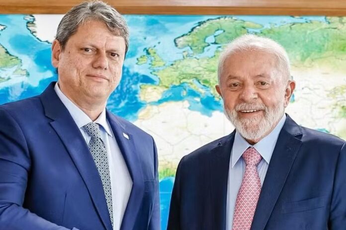lula-e-orientado-a-“poupar”-tarcisio-por-um-motivo;-saiba-qual