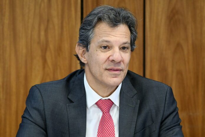 ‘e-possivel-chegarmos-em-agosto-sem-resposta-dos-eua’,-alerta-haddad