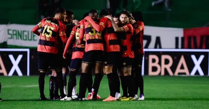 sport-enfrenta-o-vitoria-pressionado-por-tabu-na-bahia-e-crise-historica-no-brasileirao;-veja-numeros