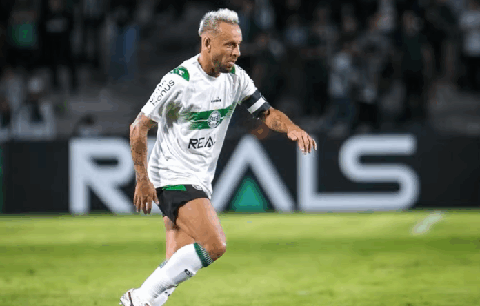 rafinha-chora-ao-falar-sobre-aposentadoria:-‘hoje-anuncio-oficialmente-o-fim-da-minha-carreira’