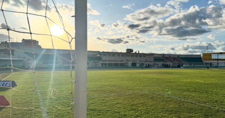 reforma-no-estadio-adauto-moraes-e-anunciada-apos-avanco-da-juazeirense-na-serie-d