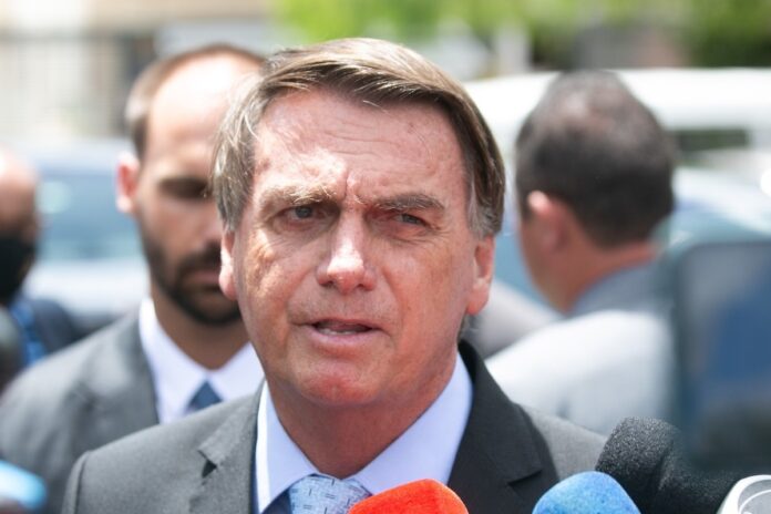 sob-pena-de-prisao,-bolsonaro-tem-ate-as-21h13-para-responder-moraes