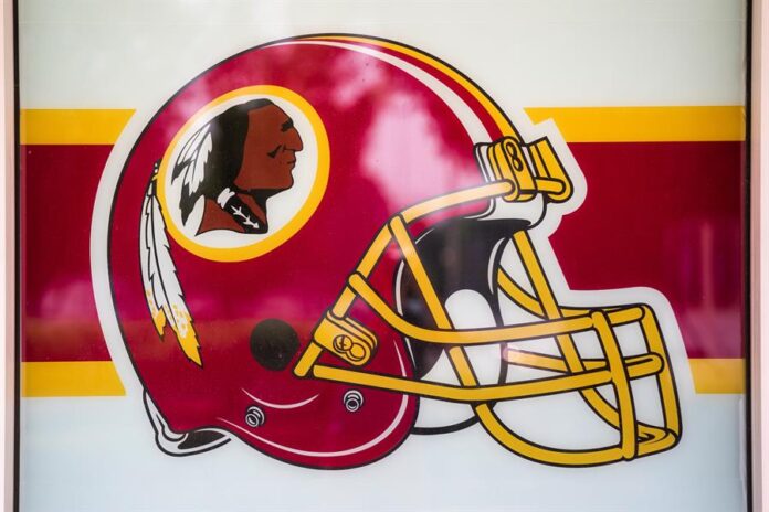 trump-pede-que-time-washington-commanders-volte-a-usar-o-original-e-polemico-redskins