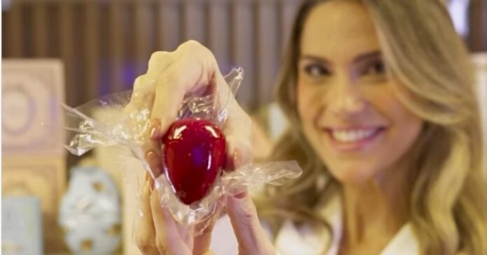 primo-da-bala-baiana,-morango-do-amor-se-torna-sensacao-na-web;-confeitaria-na-bahia-ja-vendia-doce-antes-da-receita-ser-viral