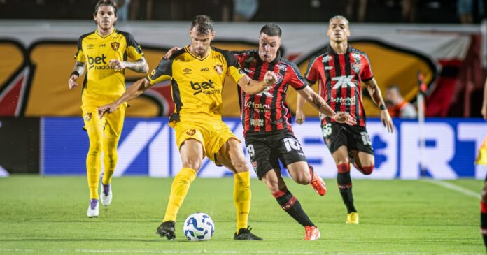 em-final-de-jogo-‘maluco’,-vitoria-empata-por-2-a-2-com-o-sport-no-barradao